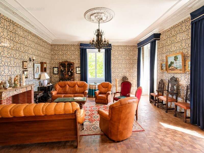 Maison à SAINT-LON-LES-MINES