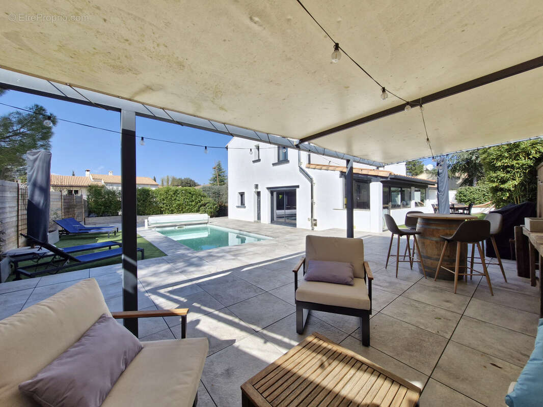 Maison à SUSSARGUES