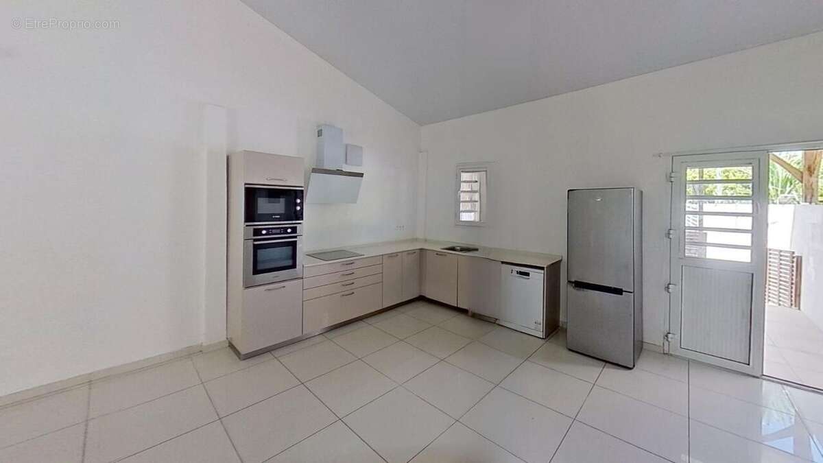 Maison à FORT-DE-FRANCE