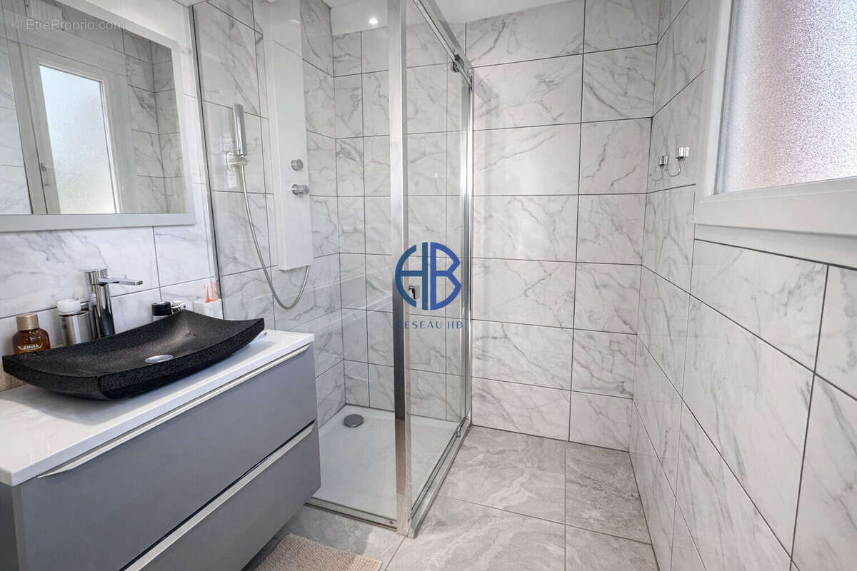 Maison à MARCILLOLES