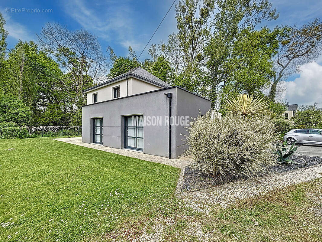 Maison à PLOUER-SUR-RANCE
