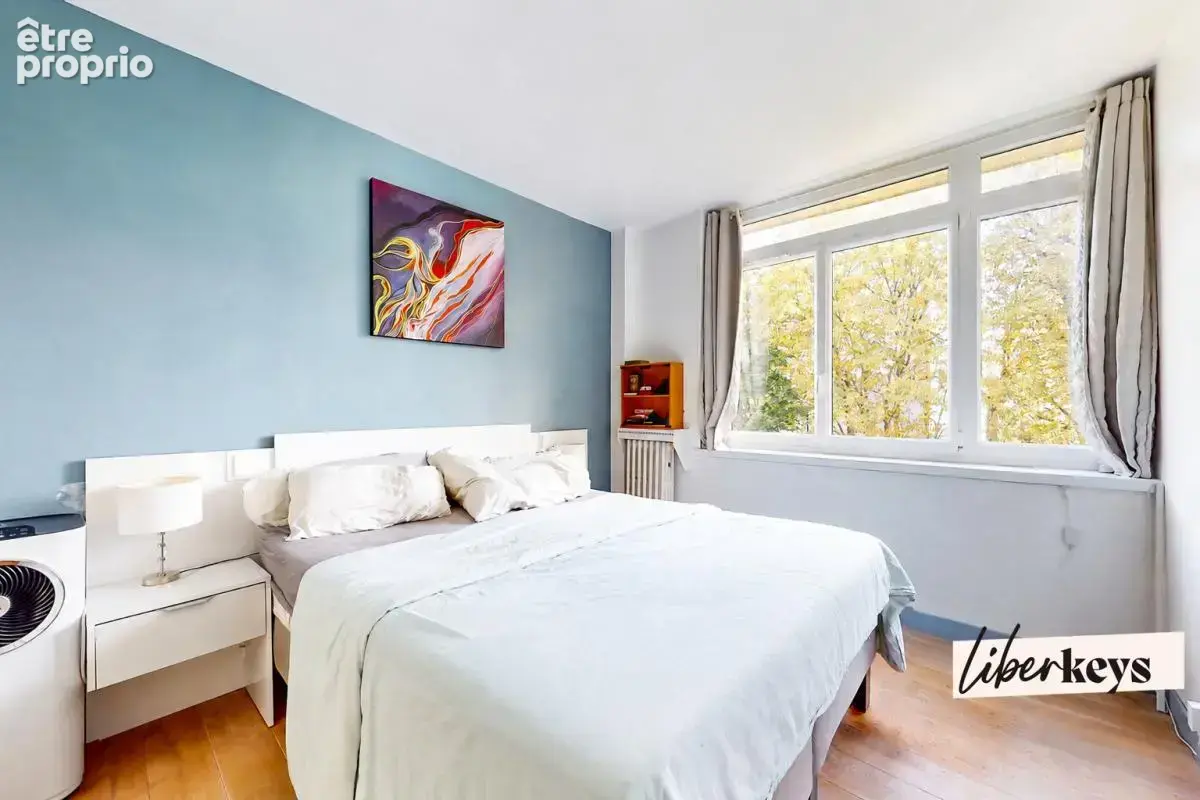 Saint-cloud – 3 pièces de 84 m² – calme, sans vis-à-vis – deux balcons – cave - photo 4