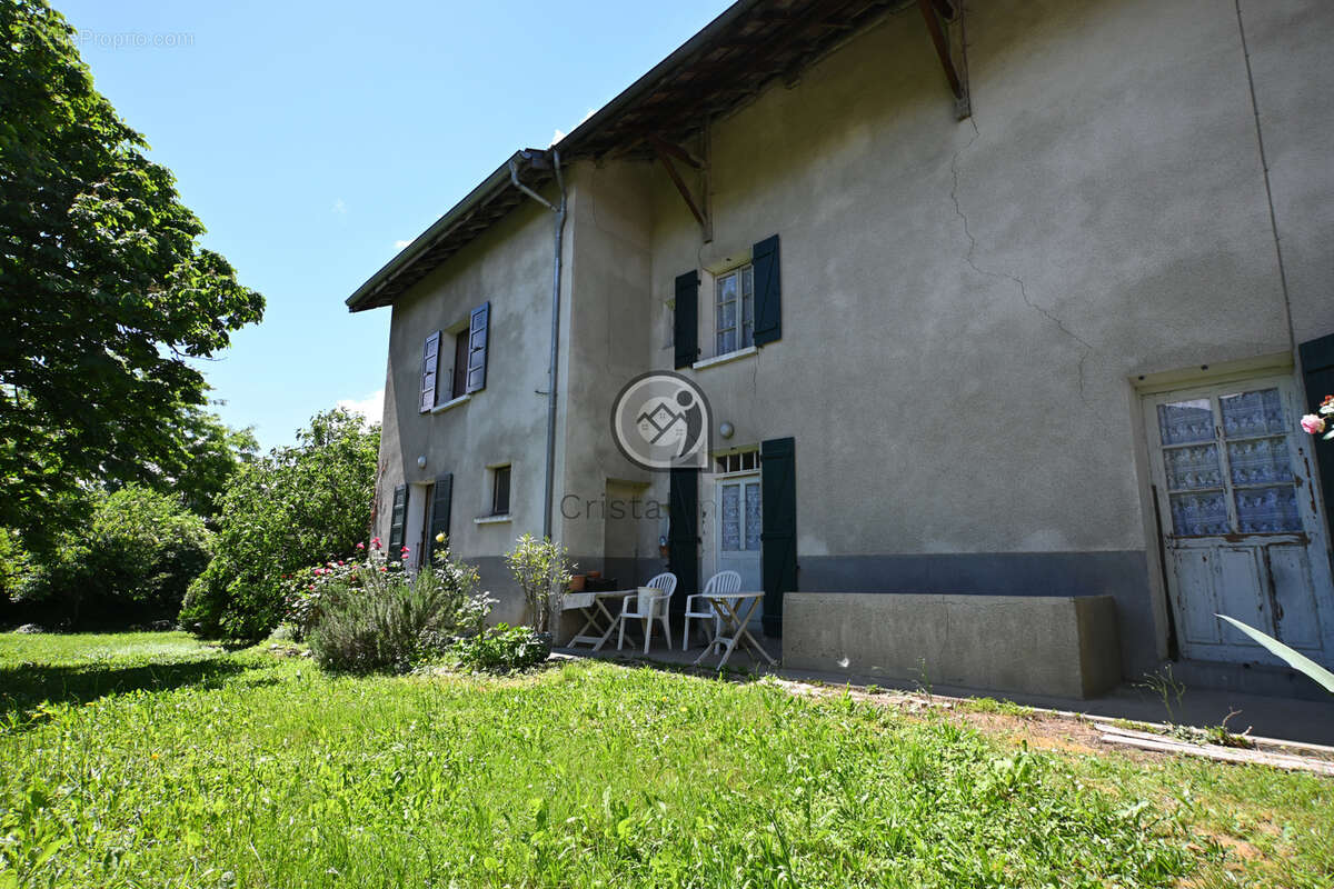 Maison à LA BUISSIERE