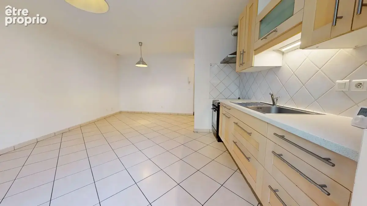 A vendre Appartement T3 Vienne centre-ville - photo 2