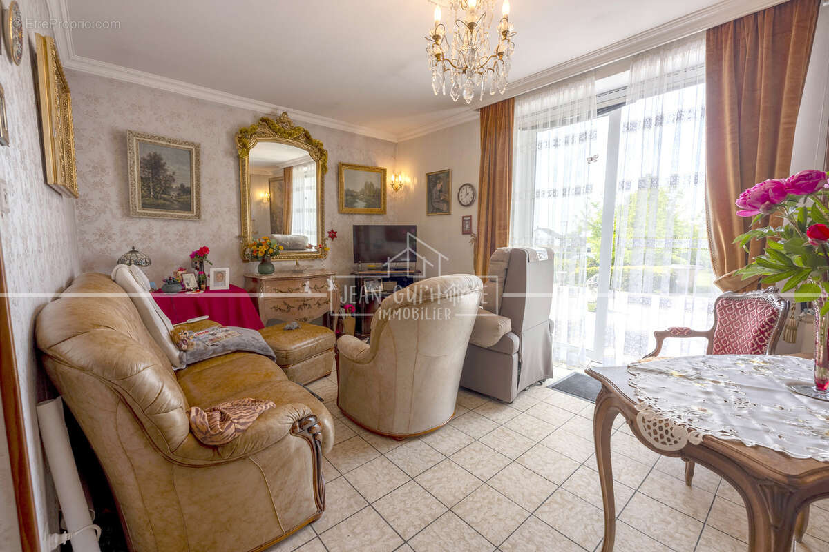 Maison à GRANDVILLERS