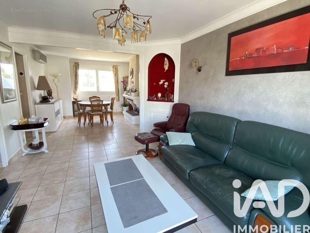 Photo 4 - Maison à VIRY-CHATILLON