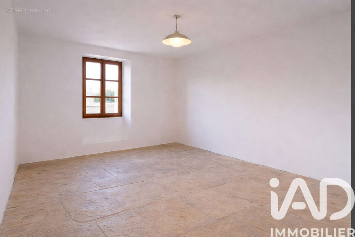 Maison 98 m² à Le Pegue  - photo 6