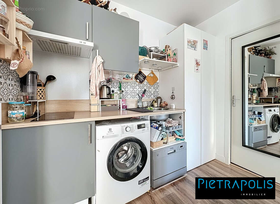 Appartement 27 m² à Oullins  - photo 4