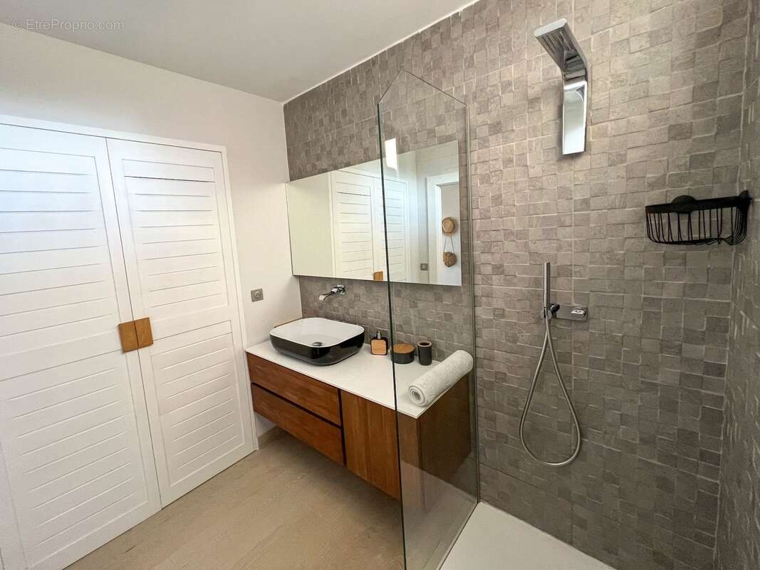 En exclusivité à vendre appartement d'exception avec jacuzzi privatif sur la baie nettlé, saint-martin (97150) - photo 22