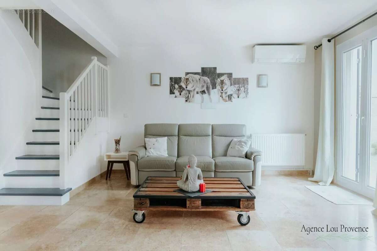 Maison à SAINT-MARTIN-DE-CRAU