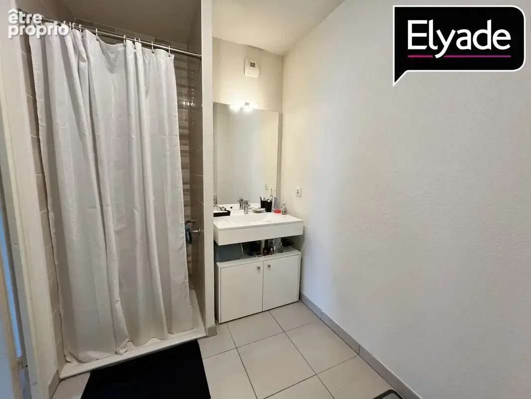 Appartement 2 pièces 44 m² à vendre à Villenave-D'ornon (33140) - photo 3