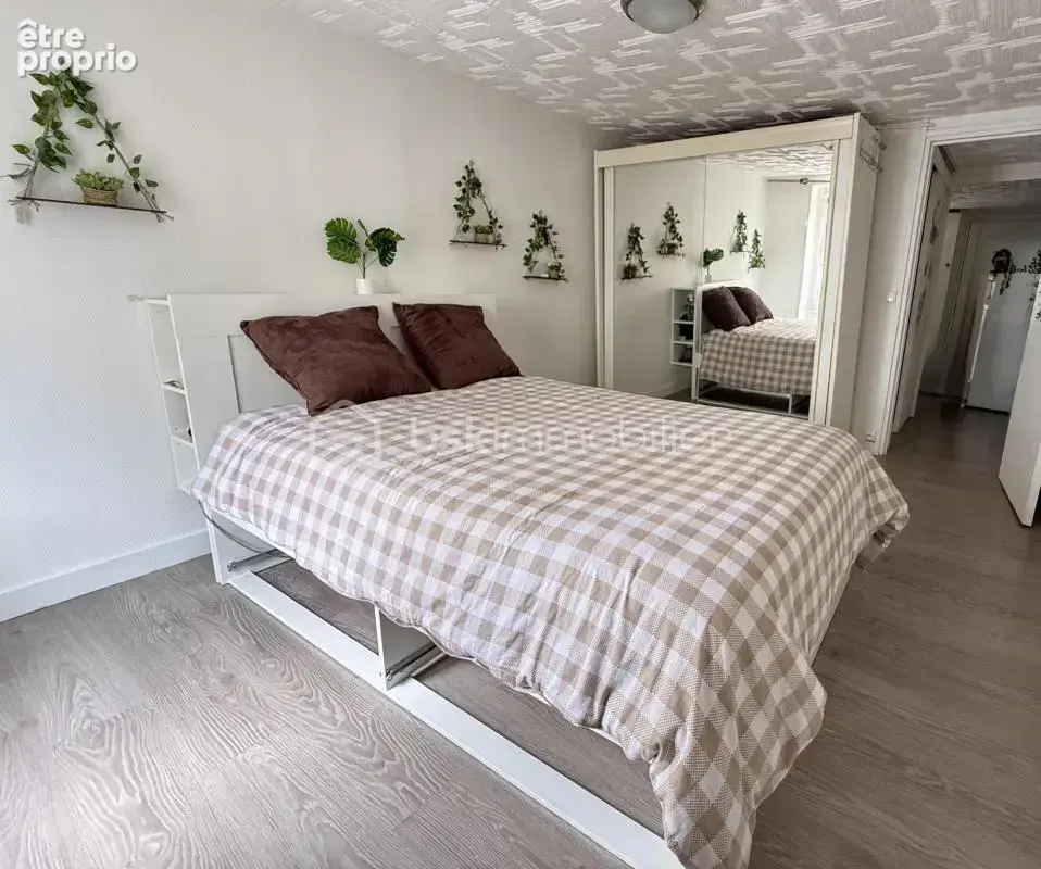 Studio 28 m² – les lilas – ligne 11 - photo 2