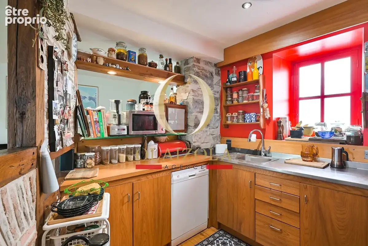 AHETZE / BOURG - Appartement de charme, entre authenticité et douceur de vivre. - photo 8