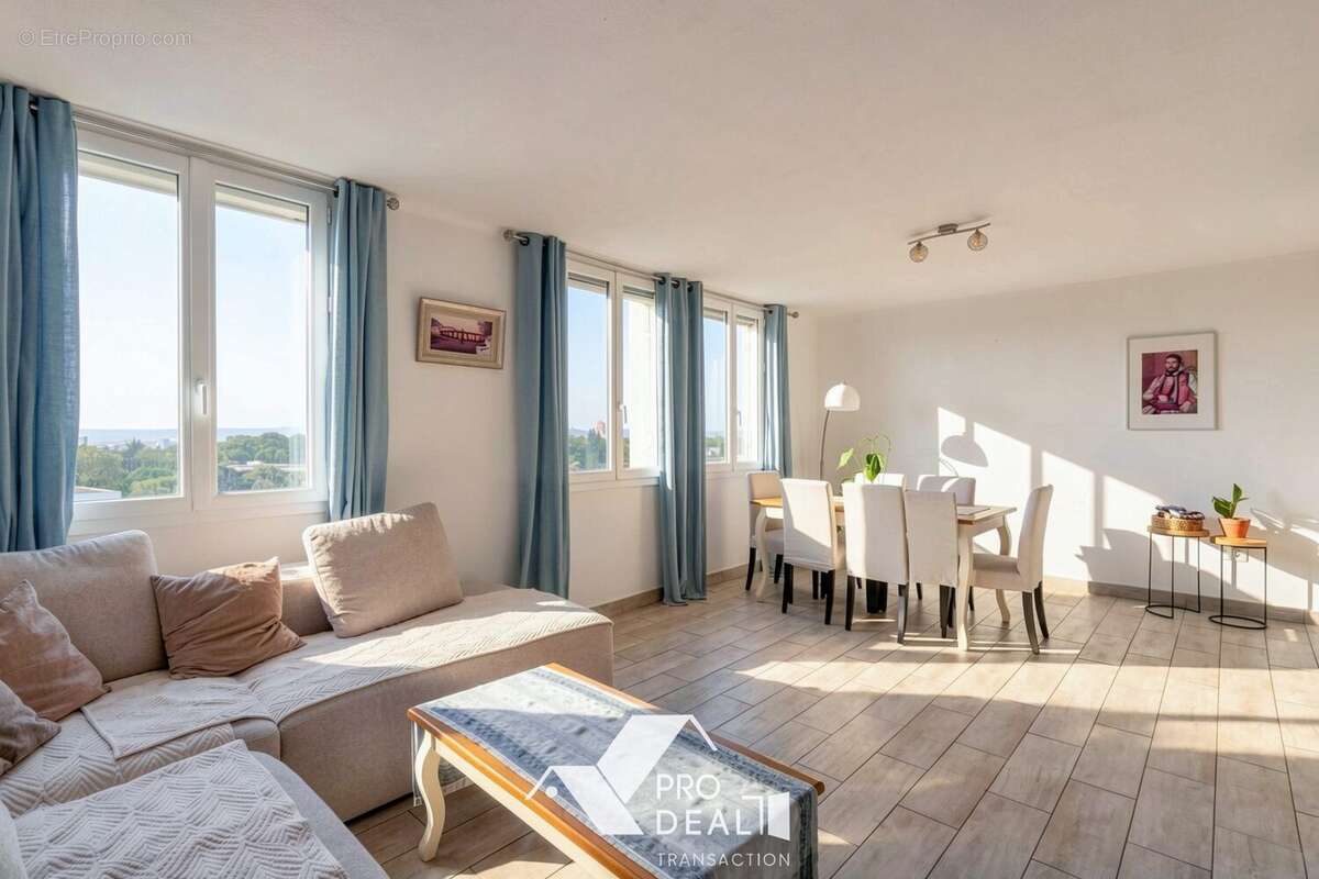 Appartement à BRON