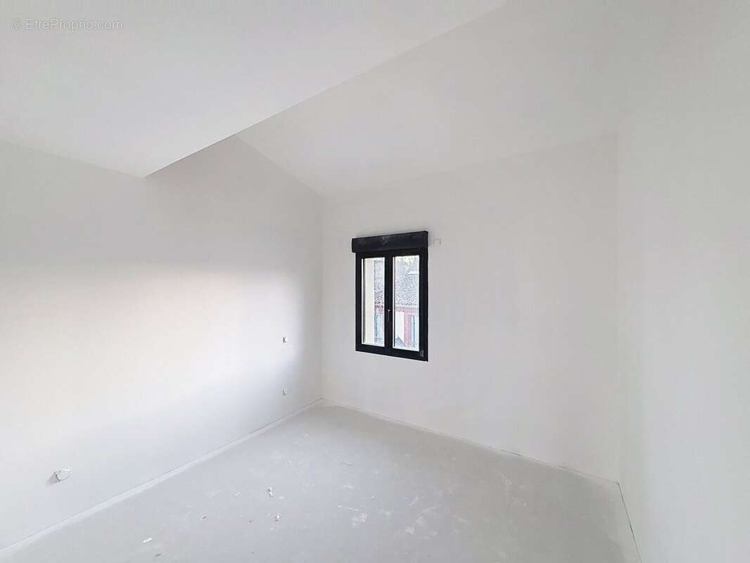 Appartement à SAINT-PAUL-SUR-SAVE