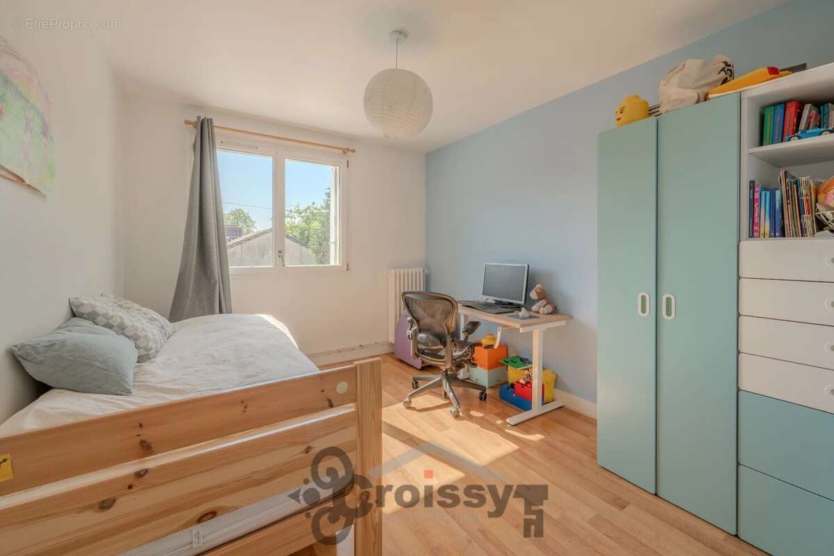 Appartement à CROISSY-SUR-SEINE