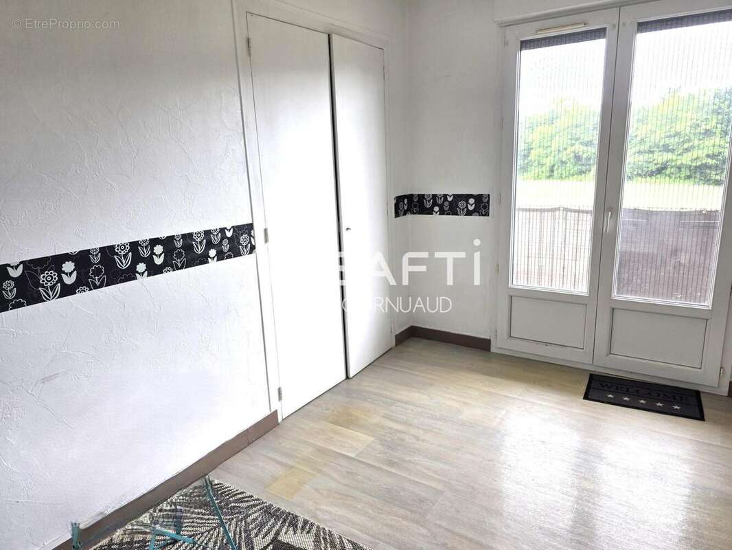 Photo 7 - Appartement à SAINTES