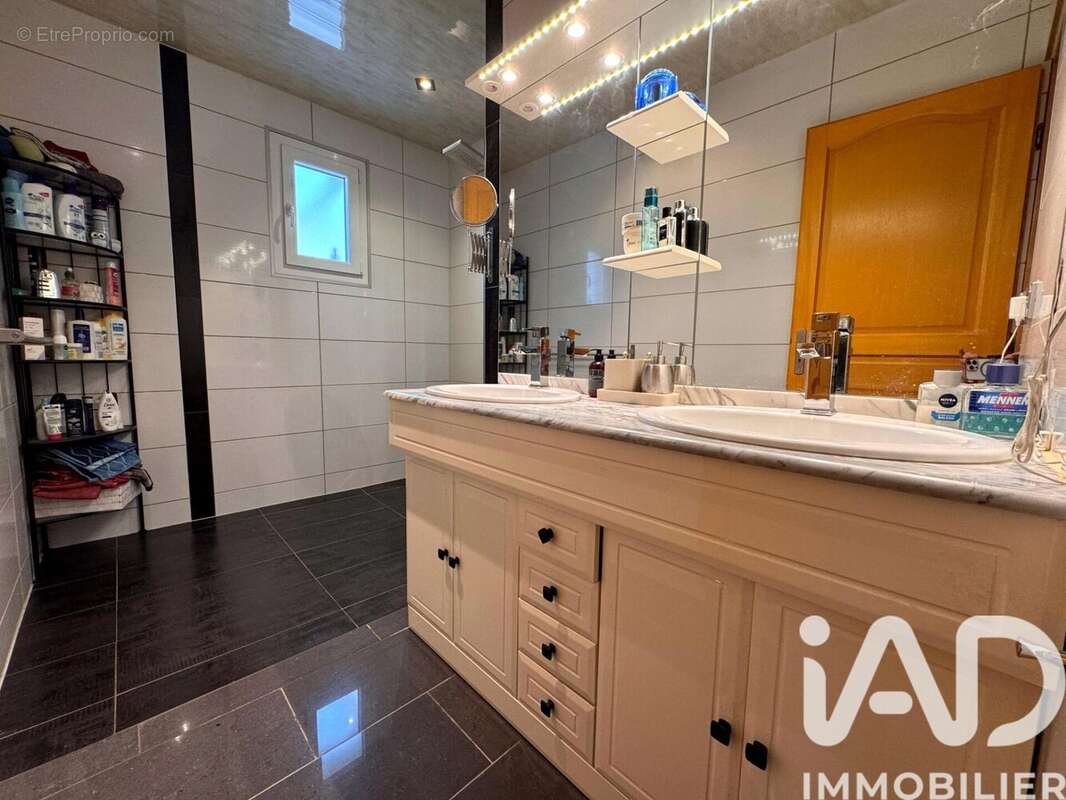 Photo 9 - Maison à OETING