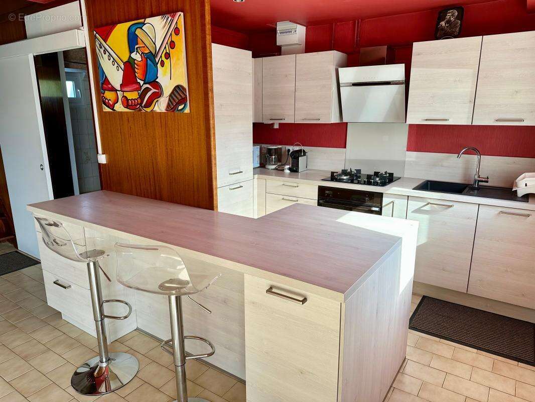 Maison à PLOUGUERNEAU