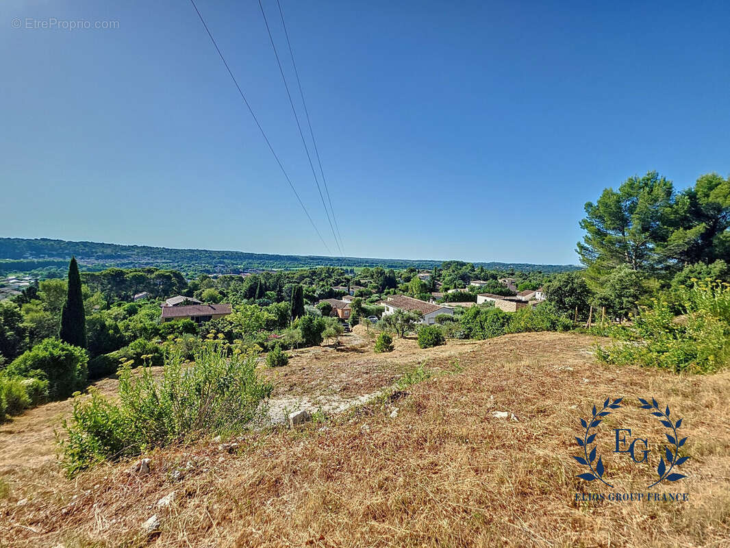 Terrain à SOMMIERES