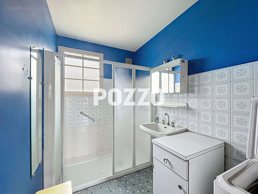 Maison à FOUGEROLLES-DU-PLESSIS