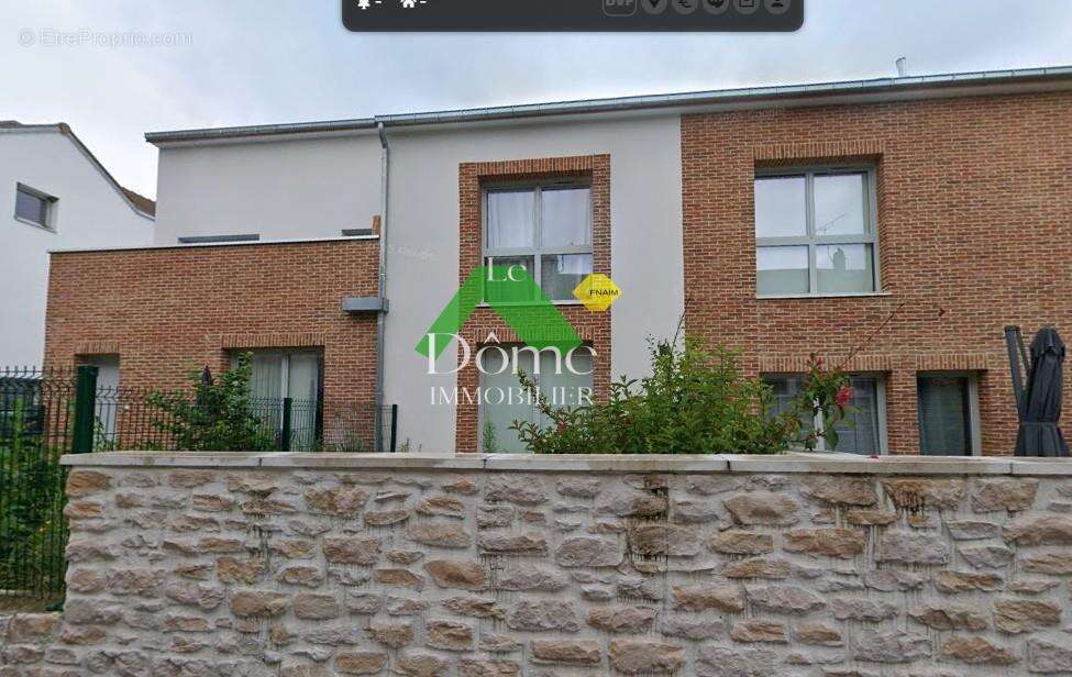 Appartement 84 m² à Chambly  - photo 2