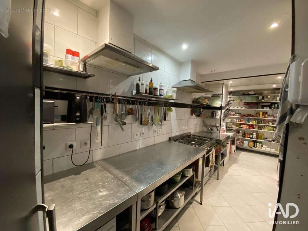 Photo 7 - Commerce à BOURG-ET-COMIN