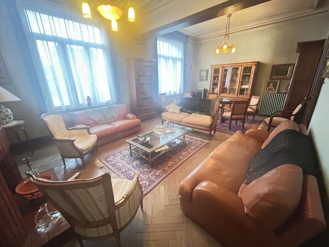 Maison 242 m² à Cambrai  - photo 6