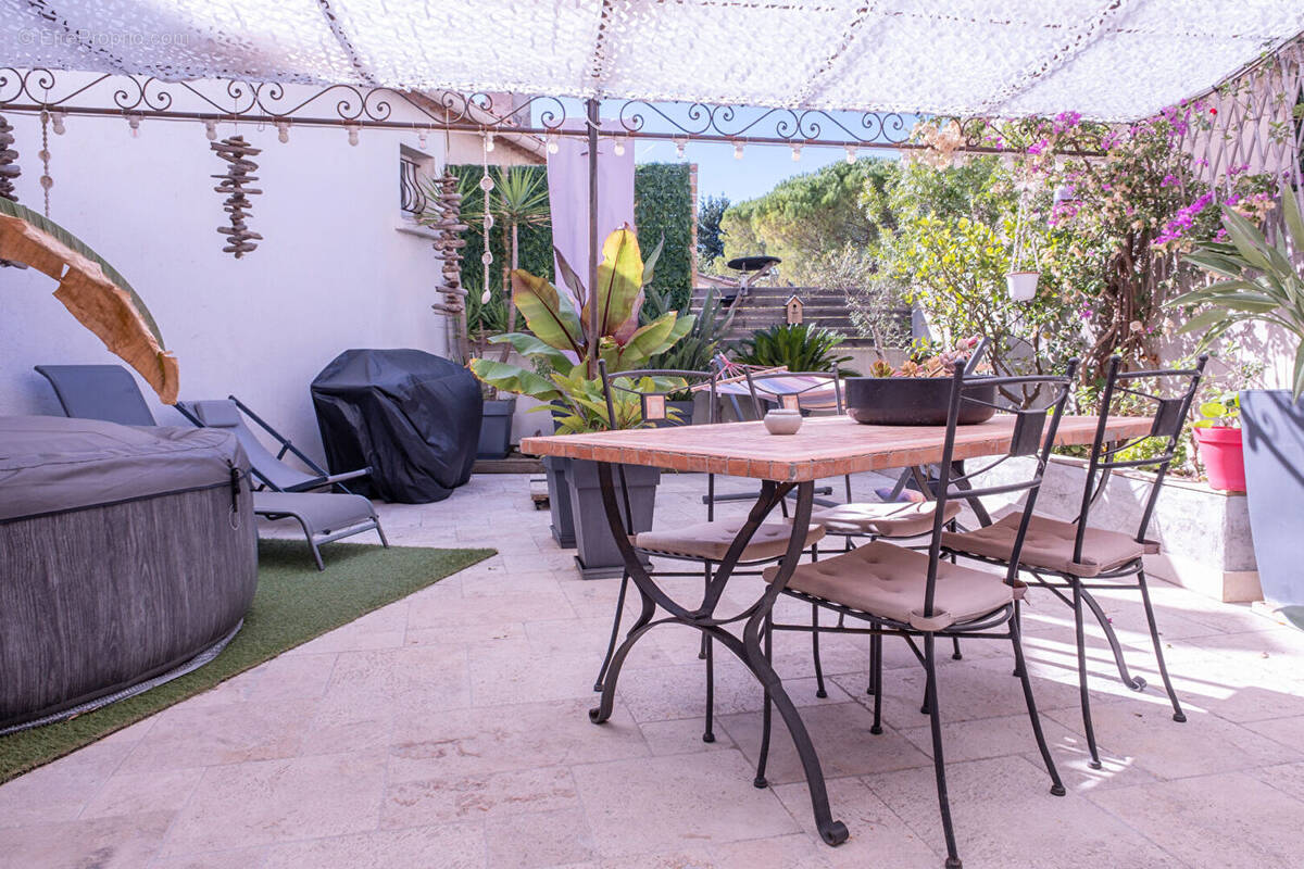 Appartement à ROCBARON