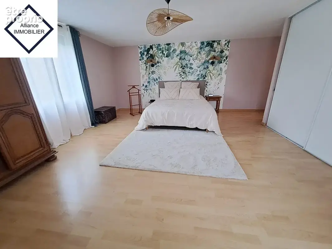 Maison 8 pièces 169 m² à vendre à Montauban-De-Bretagne (35360) - photo 5