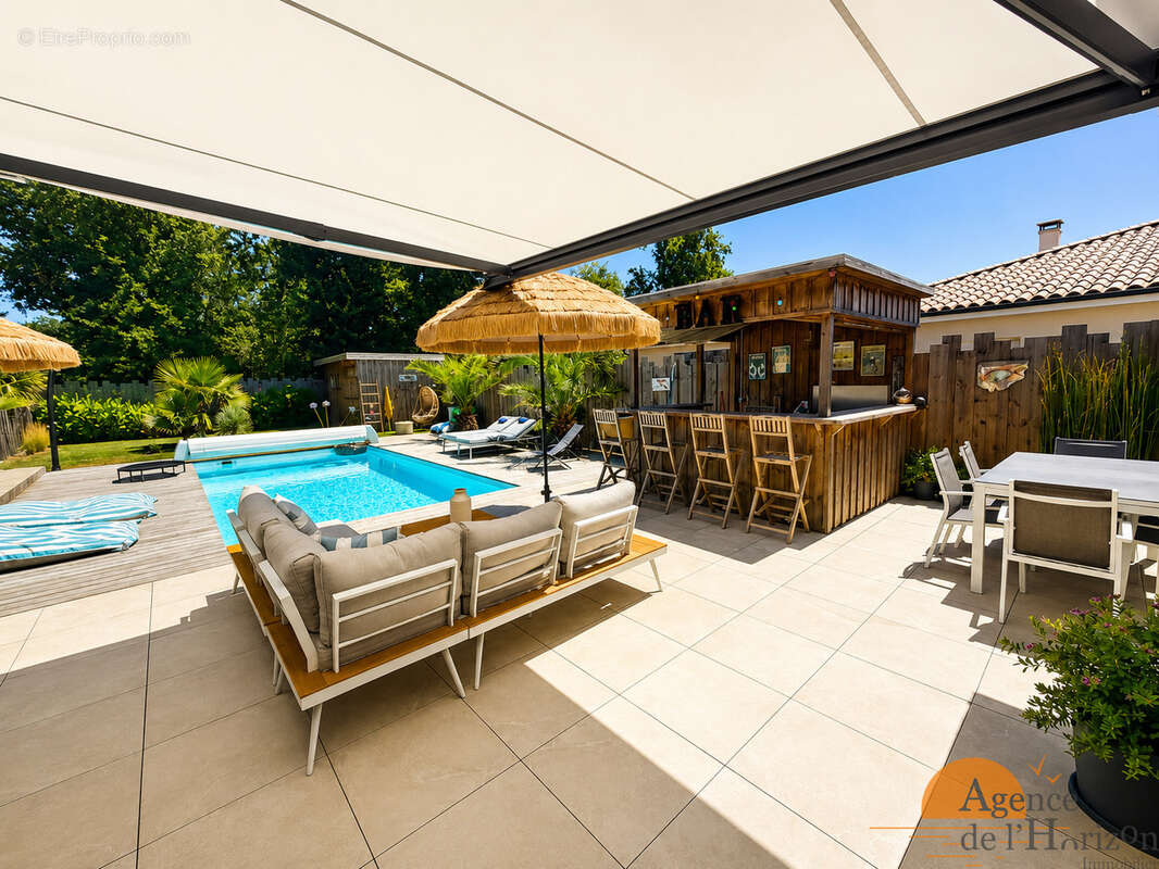Maison à ARES
