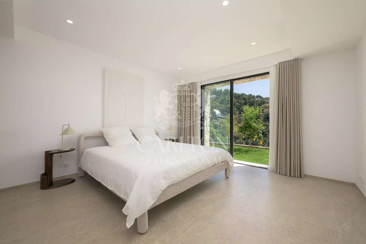 Maison à ROQUEBRUNE-CAP-MARTIN