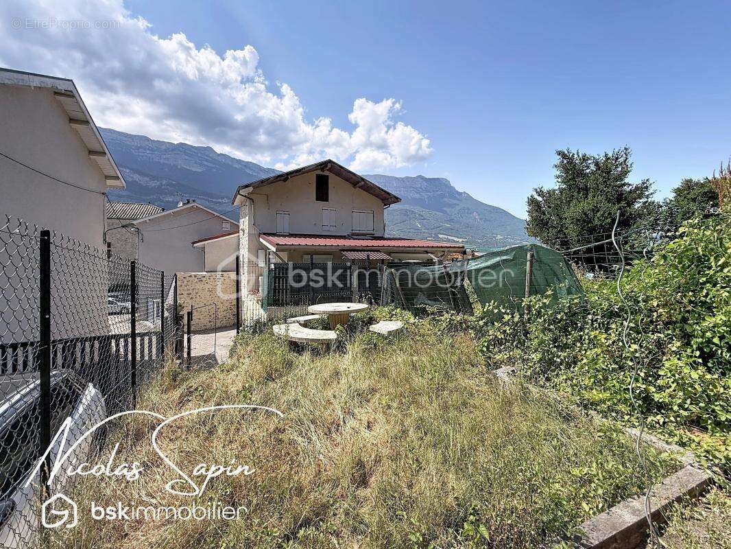 Maison à VARCES-ALLIERES-ET-RISSET