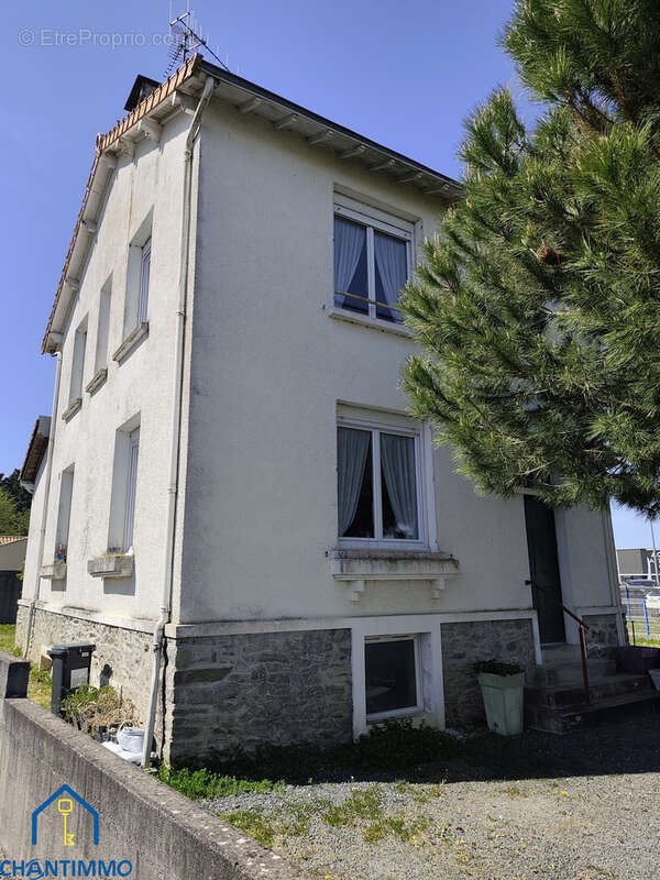 Maison à CHANTONNAY