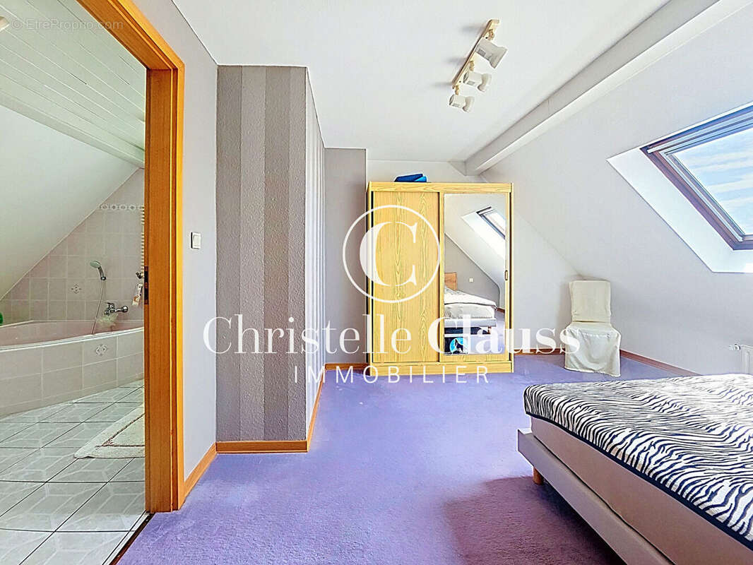 Maison Lixhausen -9 Pièces - photo 10