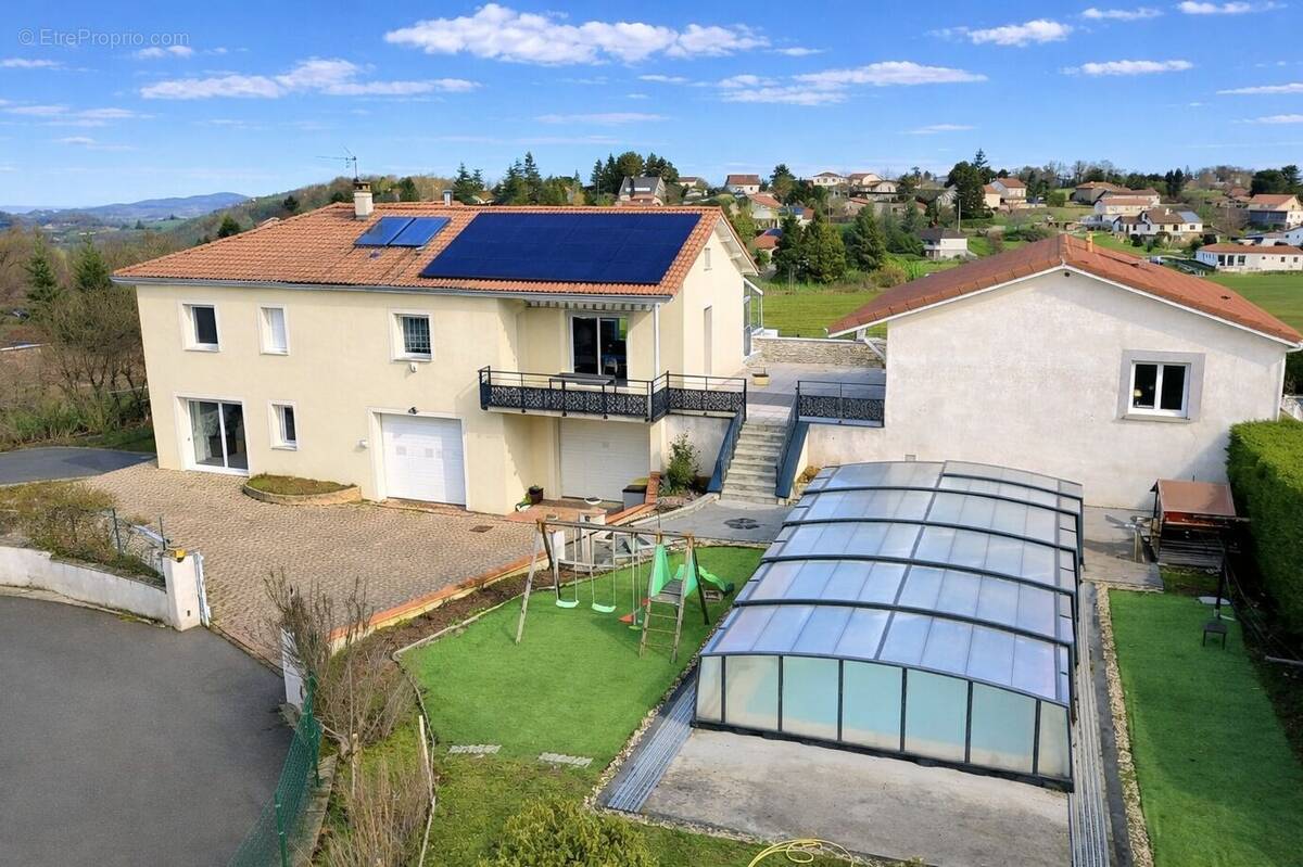 Maison à SAINT-HEAND