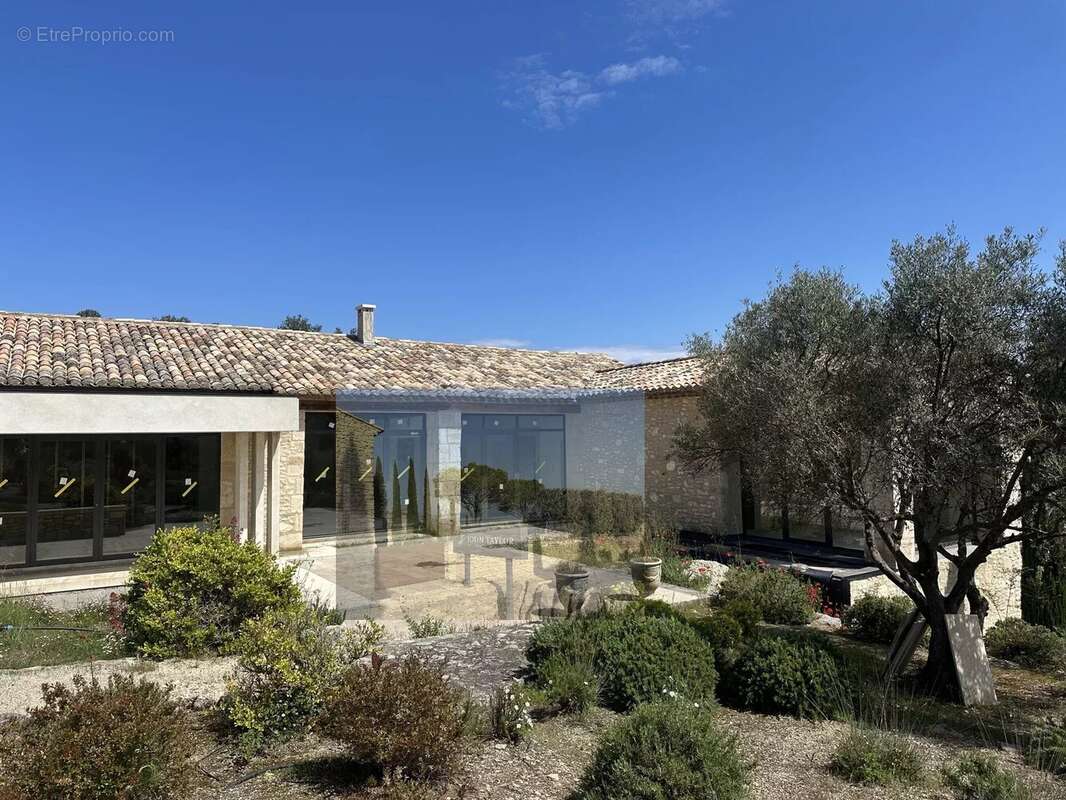 Maison à SAINT-REMY-DE-PROVENCE