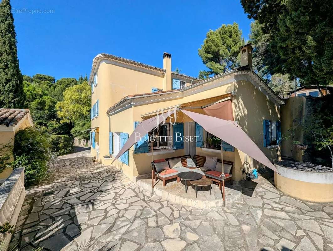 Maison à DRAGUIGNAN