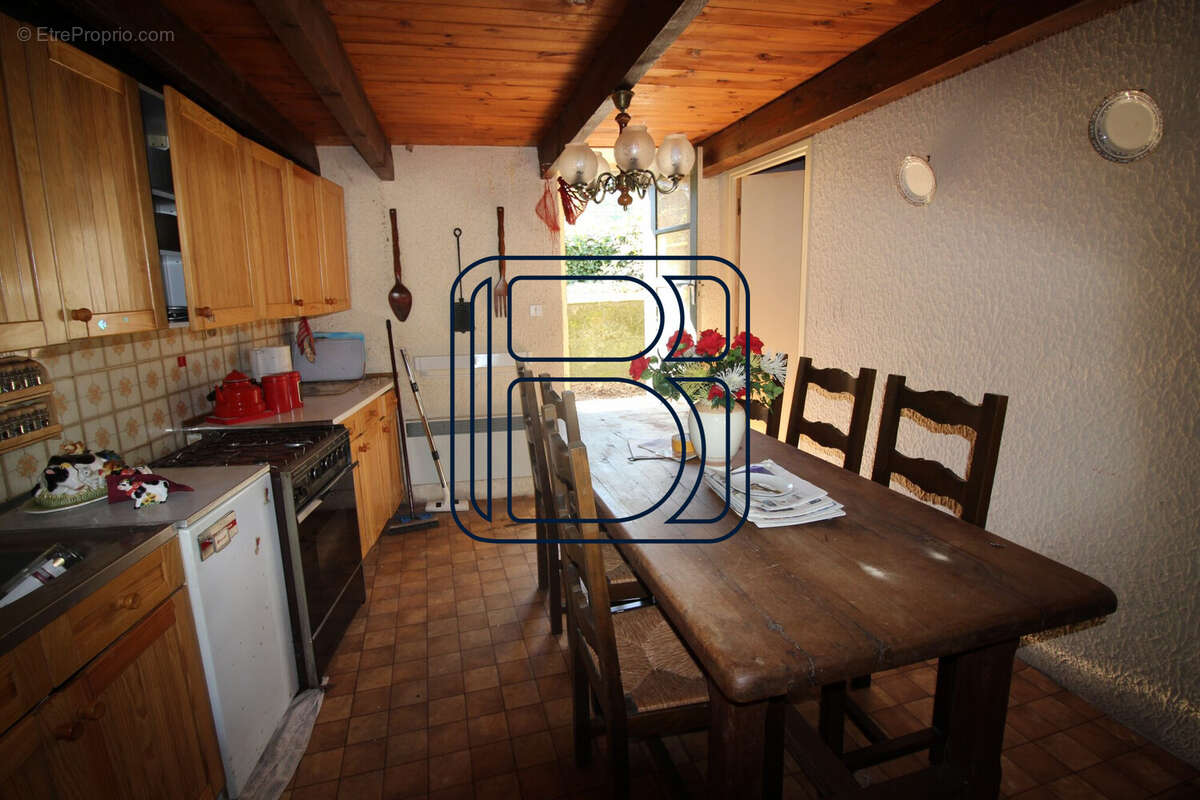 Maison à ARLANC