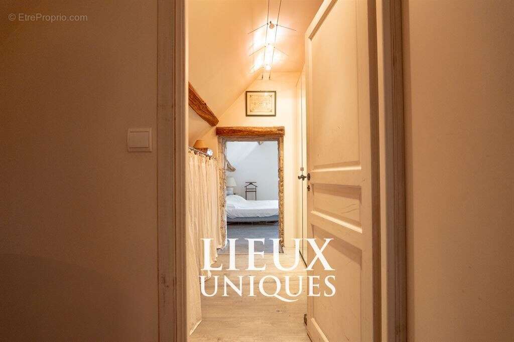Lieux uniques ® x propriétés privées ®  ancien presbytère de 183 m² terrain de 183 m² - cloyes (41) - photo 26