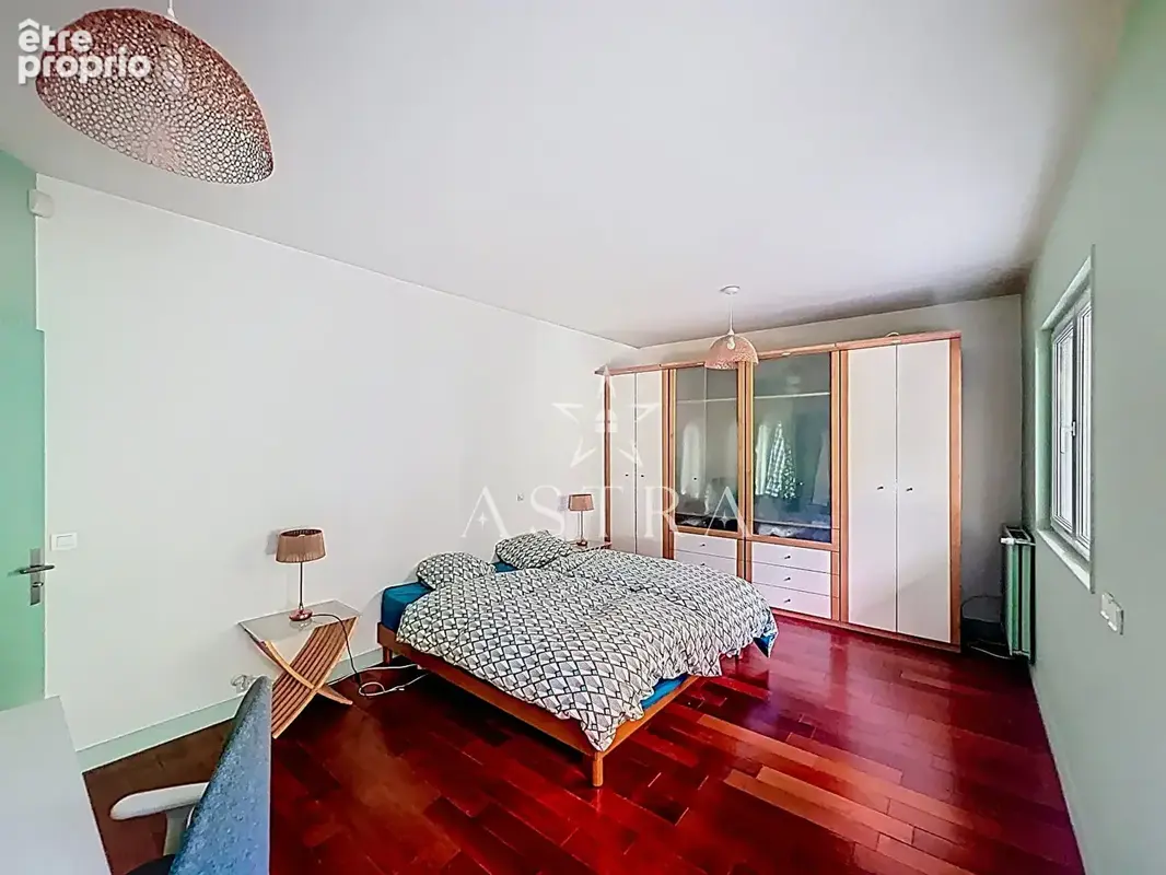 Jolie maison d'architecte de 5 pièces - Domaine du Parc - photo 8