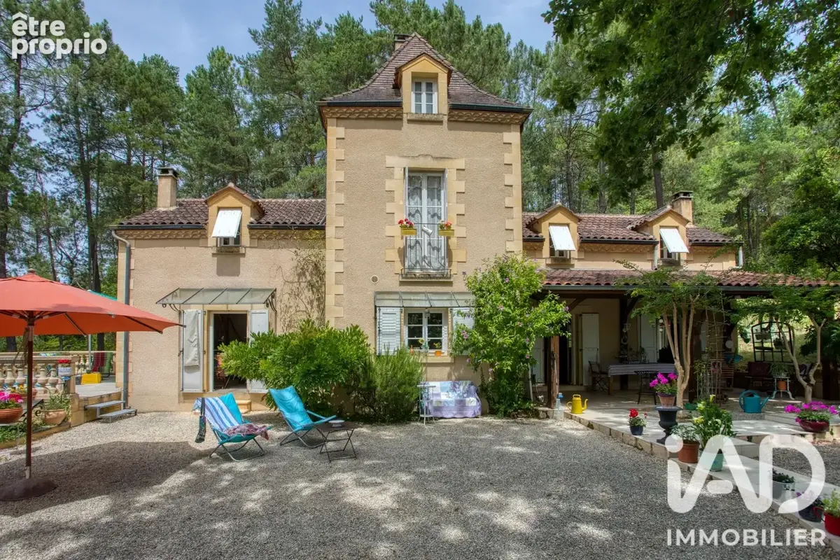 Photo 1 - Maison à SAINT-CHAMASSY