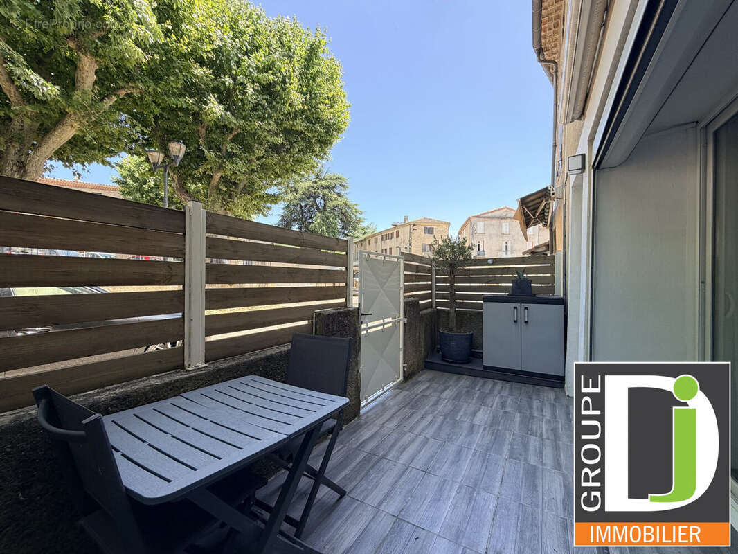 Appartement à ETOILE-SUR-RHONE