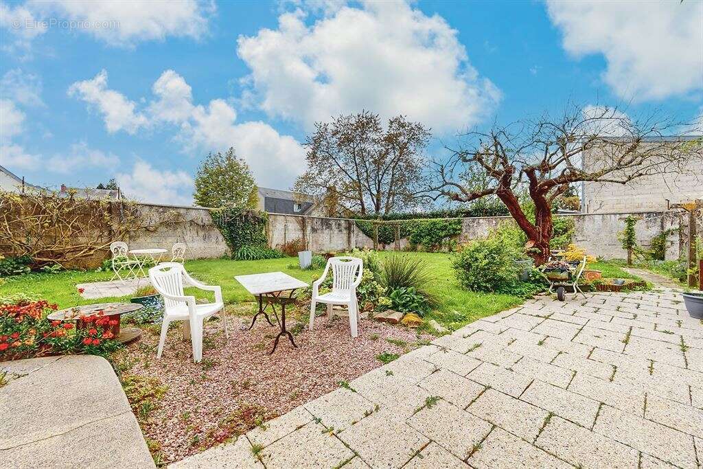 Maison à FRIVILLE-ESCARBOTIN