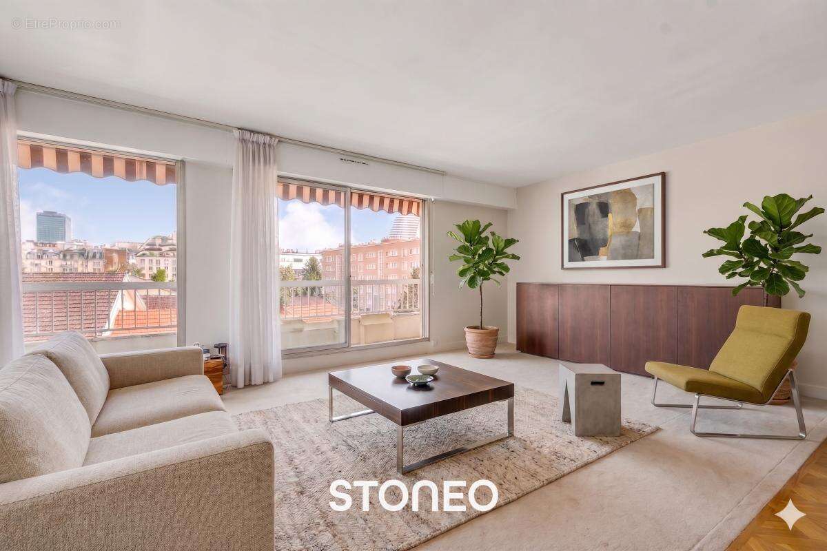 Appartement à PARIS-15E