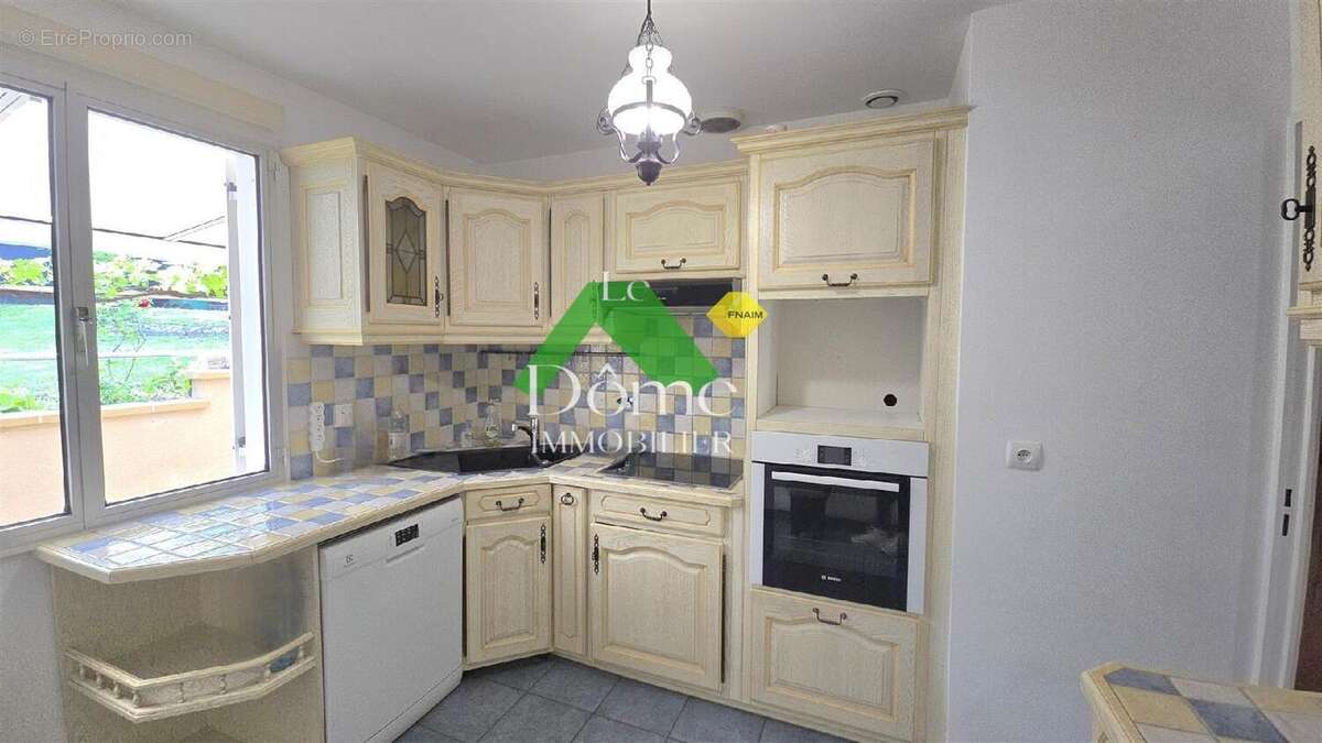Maison à ESCHES