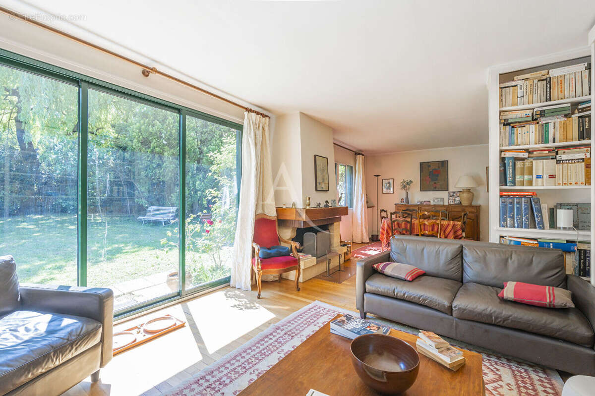 Maison Louveciennes 8 pièces 171 m2 - photo 6