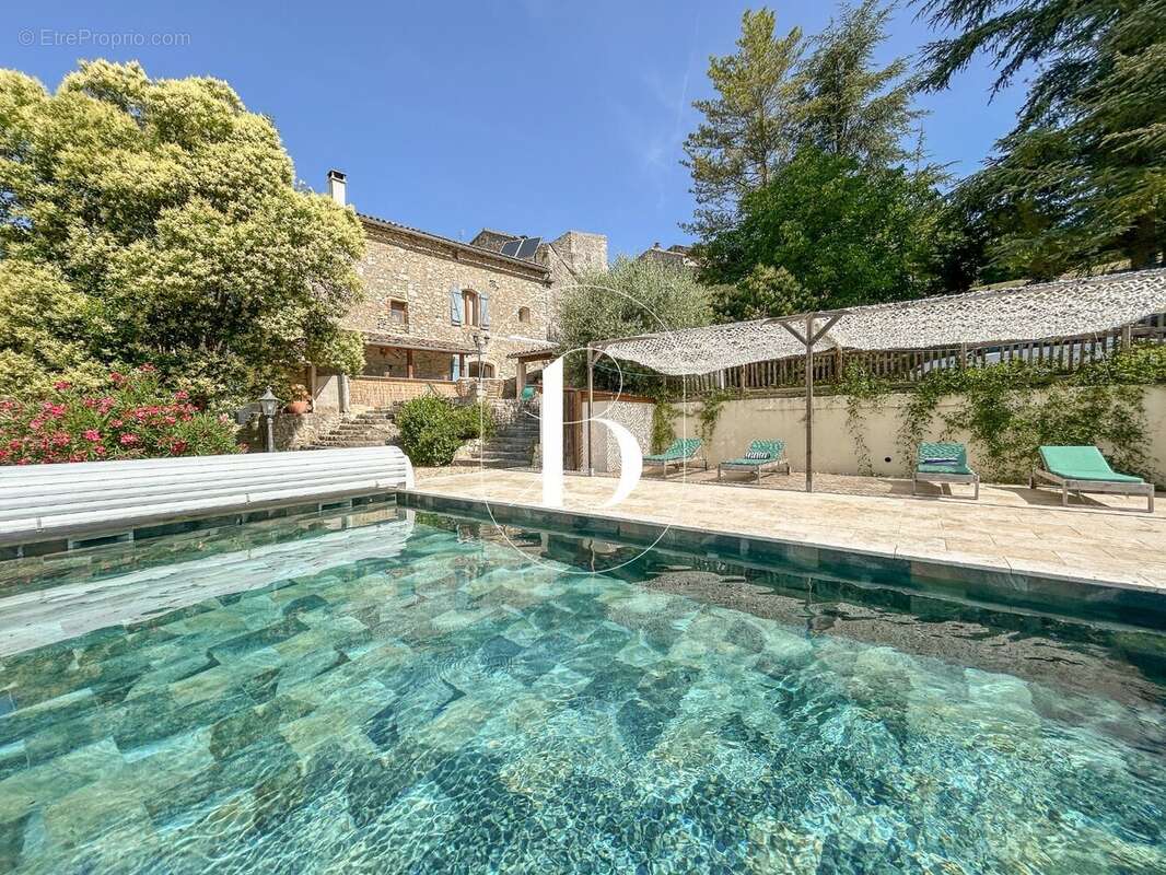 Maison 232 m² à Esson  - photo 4