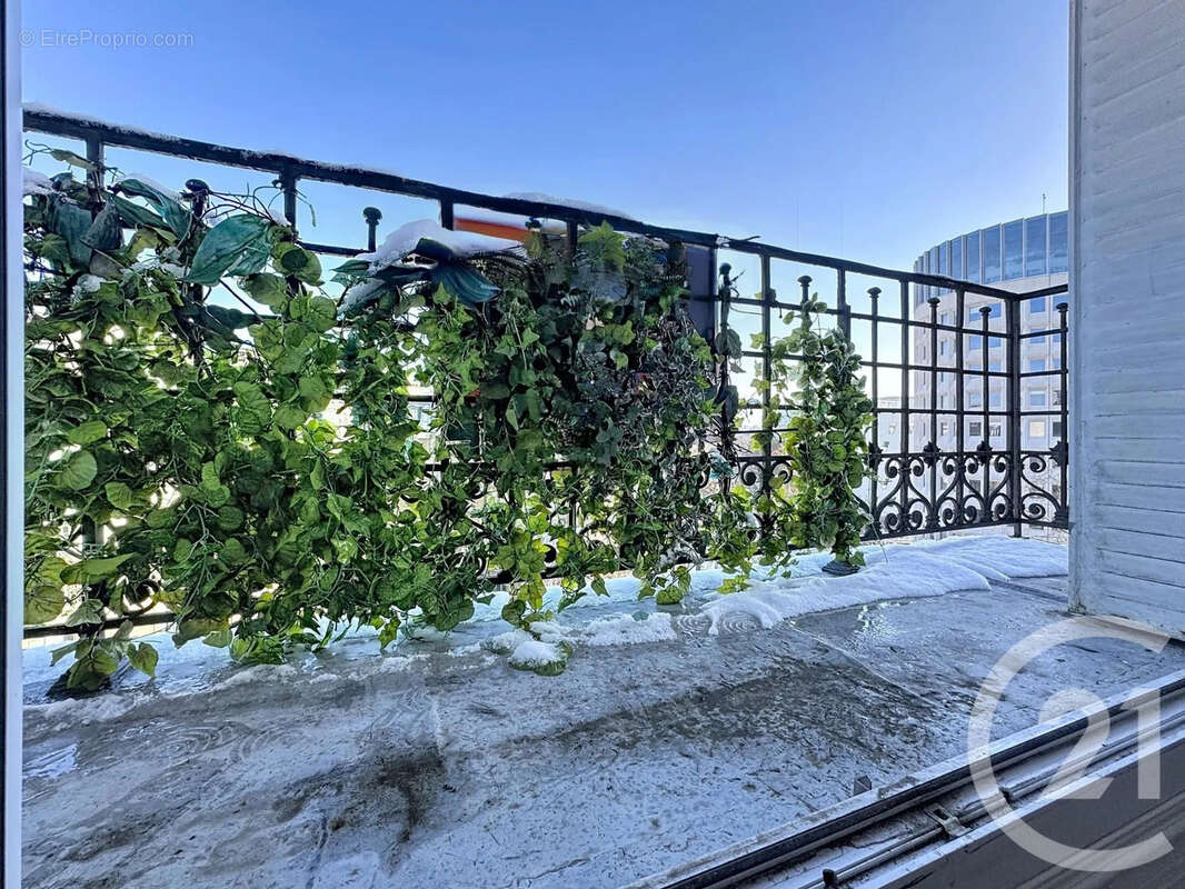 Appartement à PARIS-12E