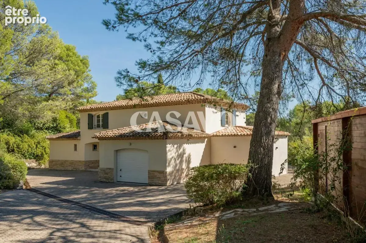 Vente Maison 5 pièces de 240m² - 13410 Lambesc - photo 12